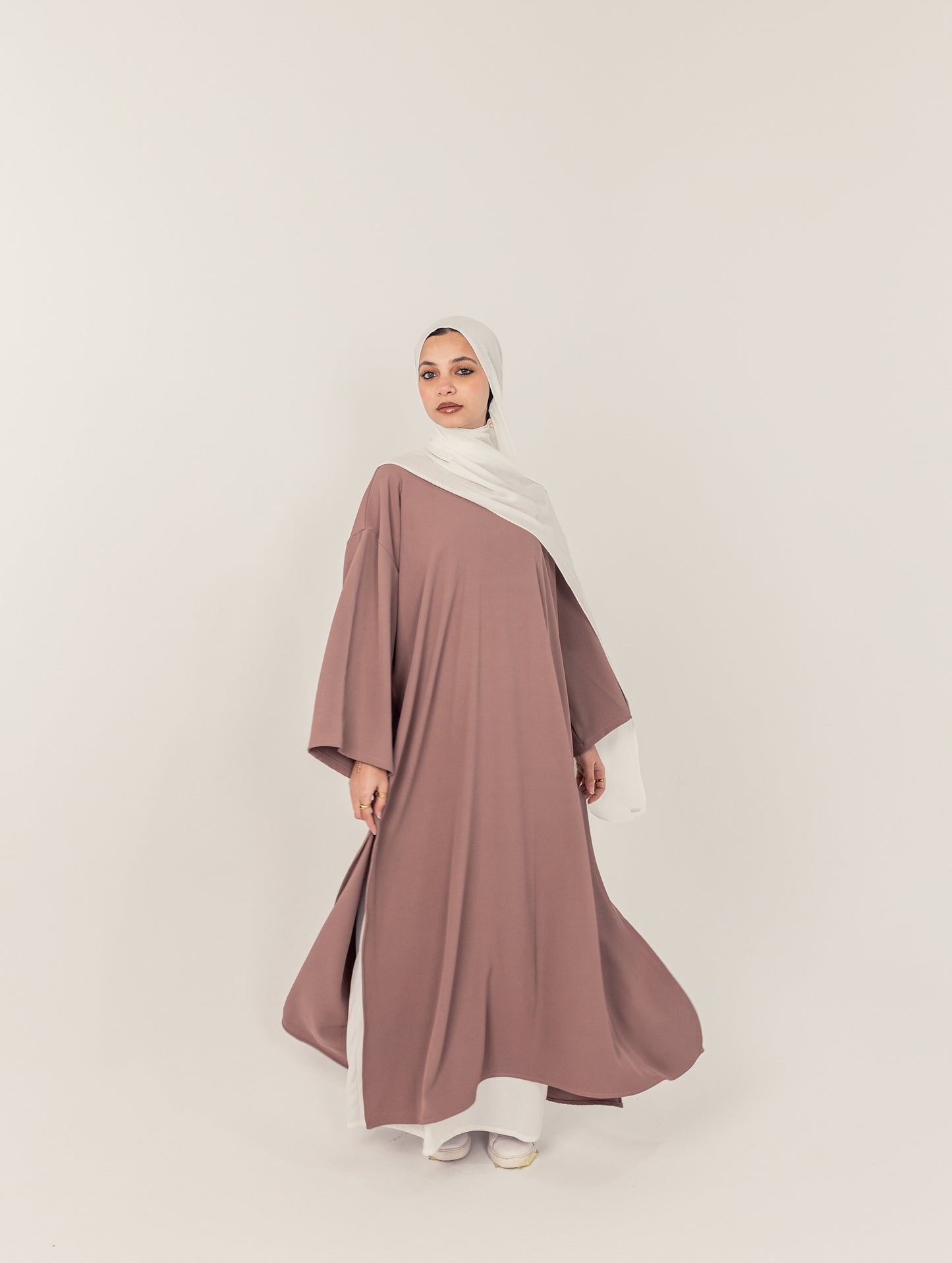 Closed Slit Rayon Crepe Abayah - Mauve Pink