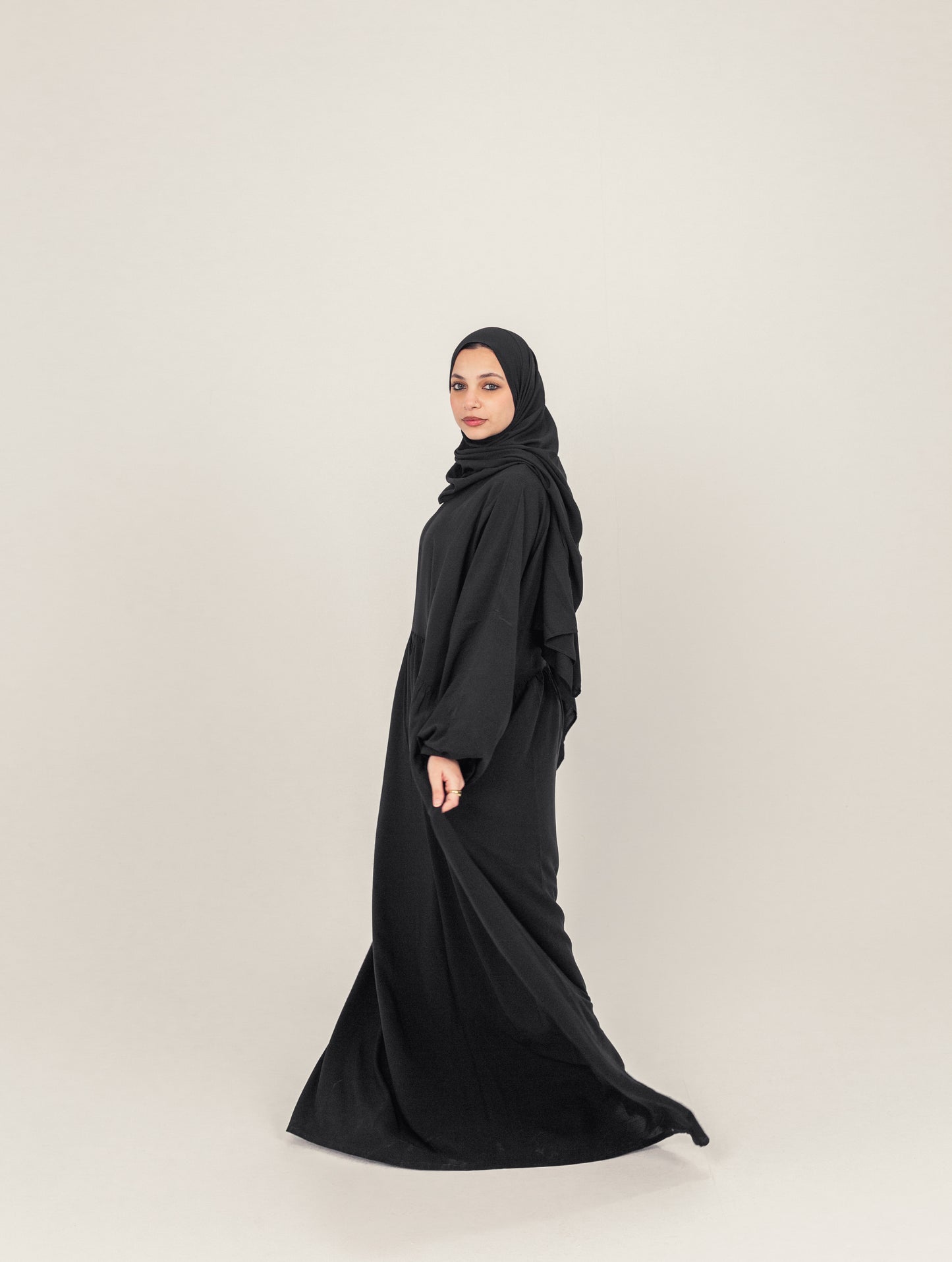 Plain Cotton Prayer Dress Isdal - Black