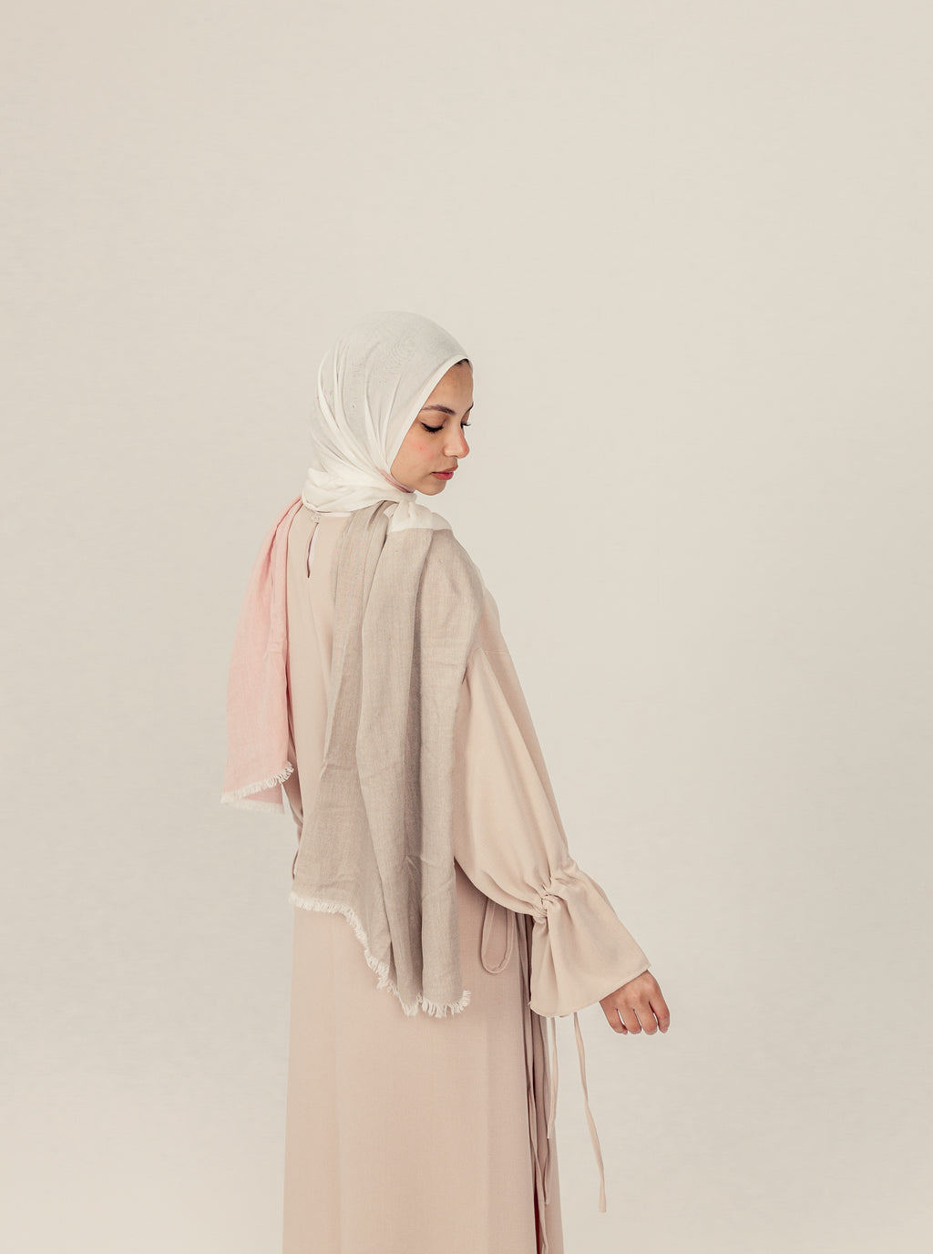 Beige Sleeve Tie Closed Linen Abayah
