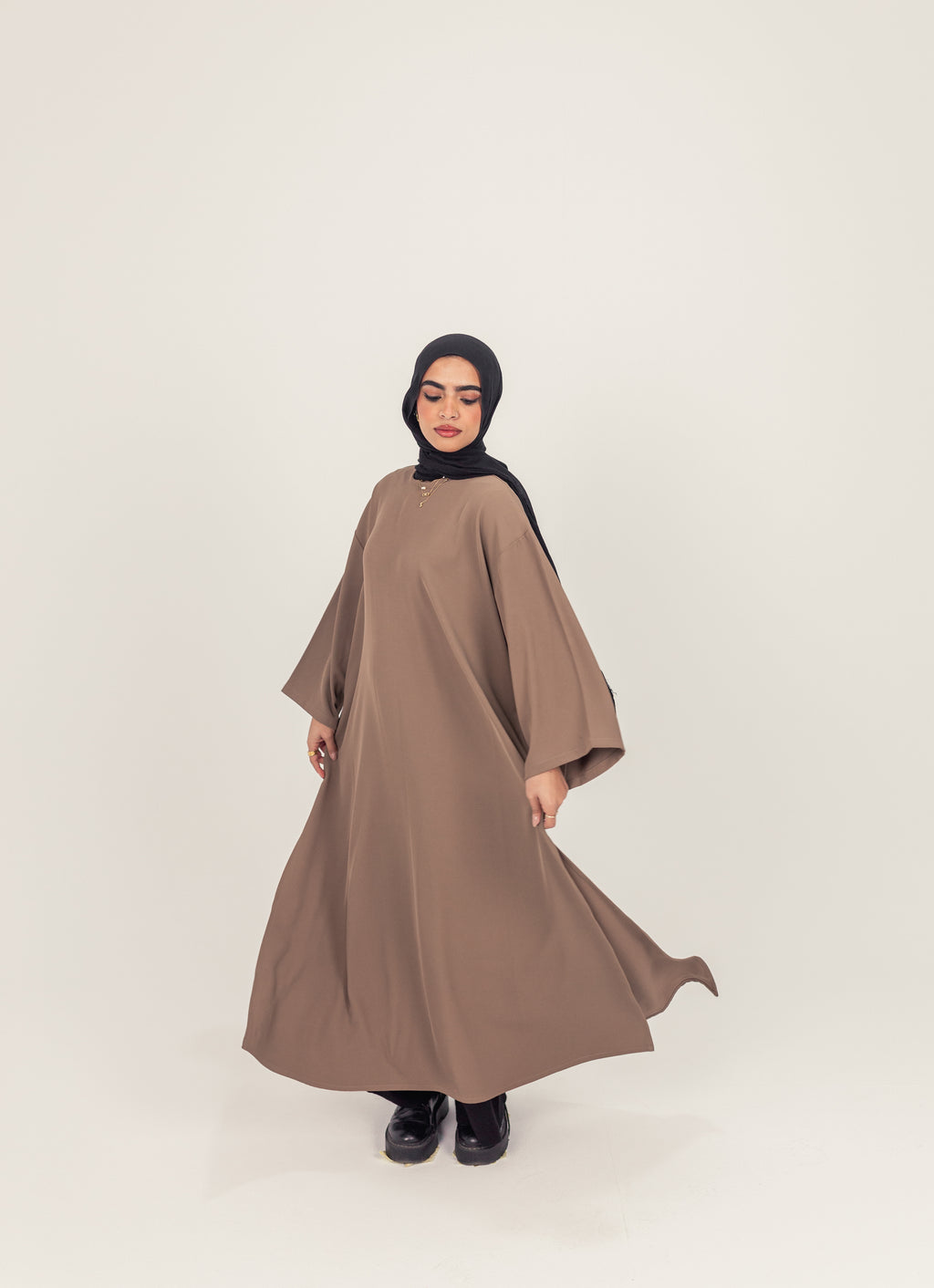 Mocha Closed Slit Rayon Crepe Abayah